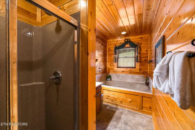 $1,225,000 | 2722 Mountain Preserve Drive, Sevierville, TN 37862