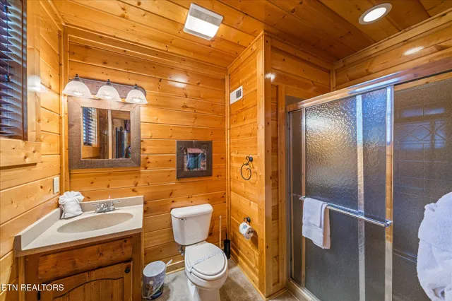 $1,225,000 | 2722 Mountain Preserve Drive, Sevierville, TN 37862