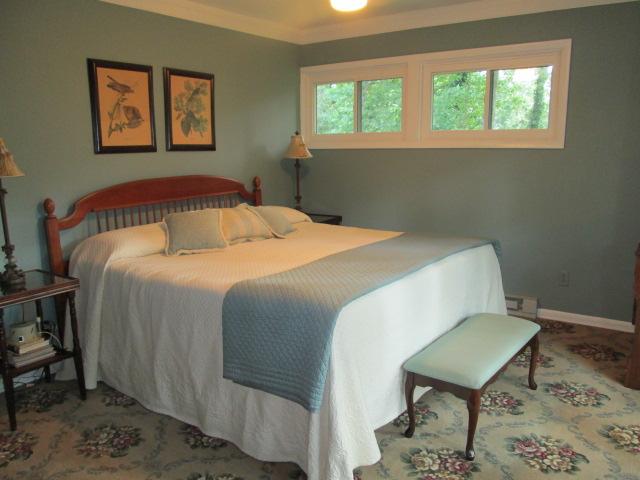 117 Hickory Hills Road Tullahoma, TN 37388 - Photo 7 of 20 Master bedroom features energy efficient doors that open to balcony.