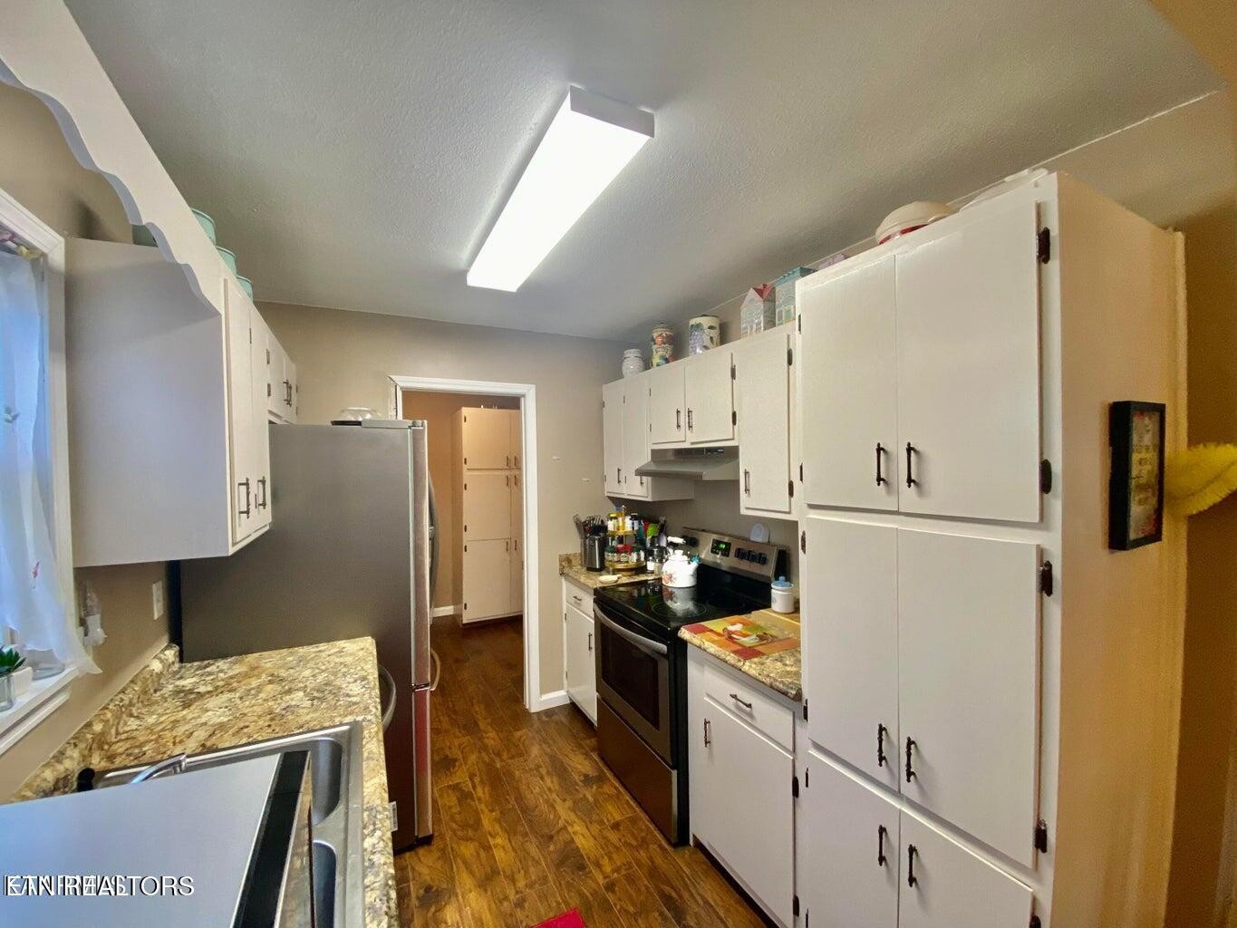 32 Rhododendron Circle Crossville, TN 38555 - Photo 6 of 19