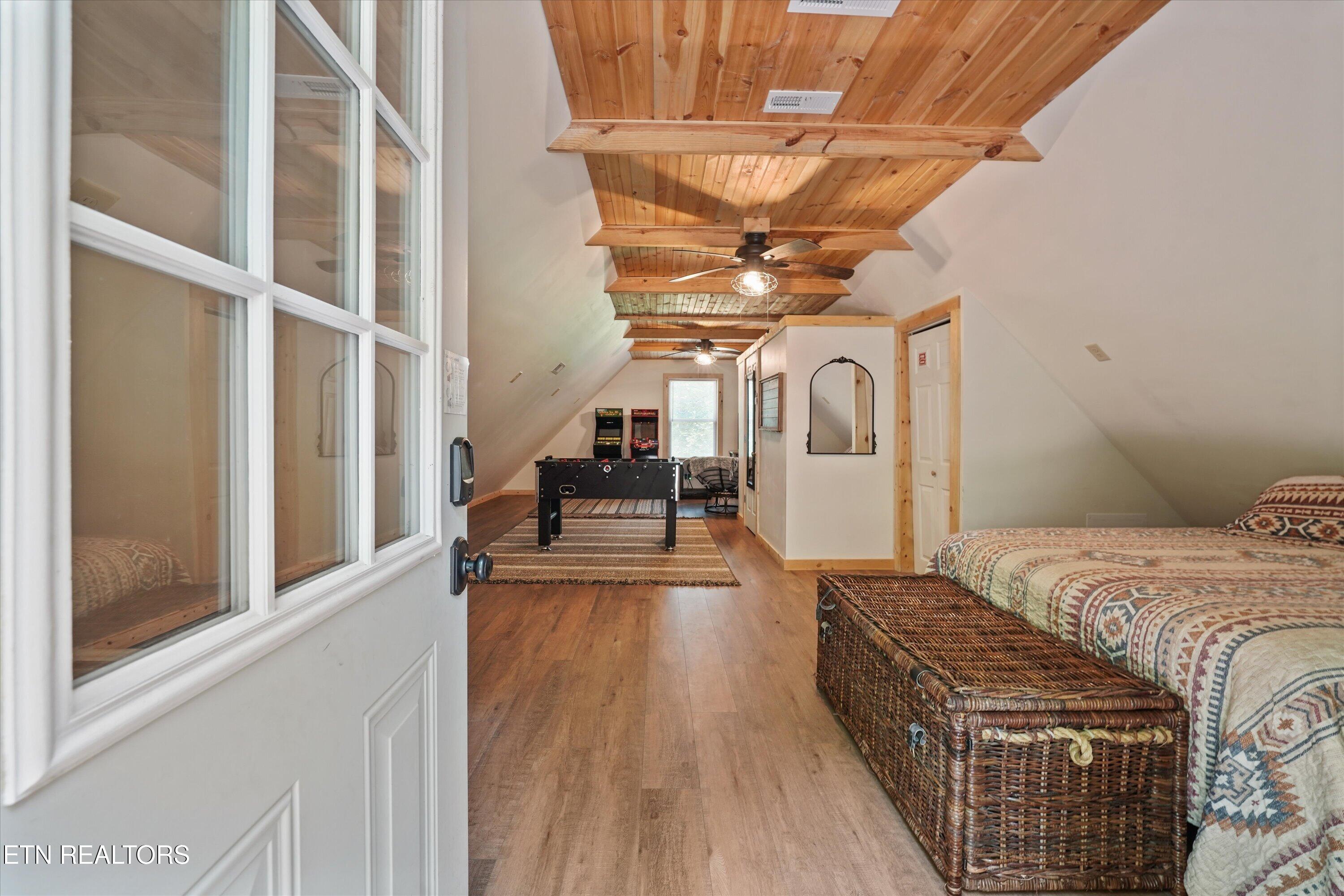 5236 Mathis Branch Road Gatlinburg, TN 37738 - Photo 26 of 51 2nd Bedroom