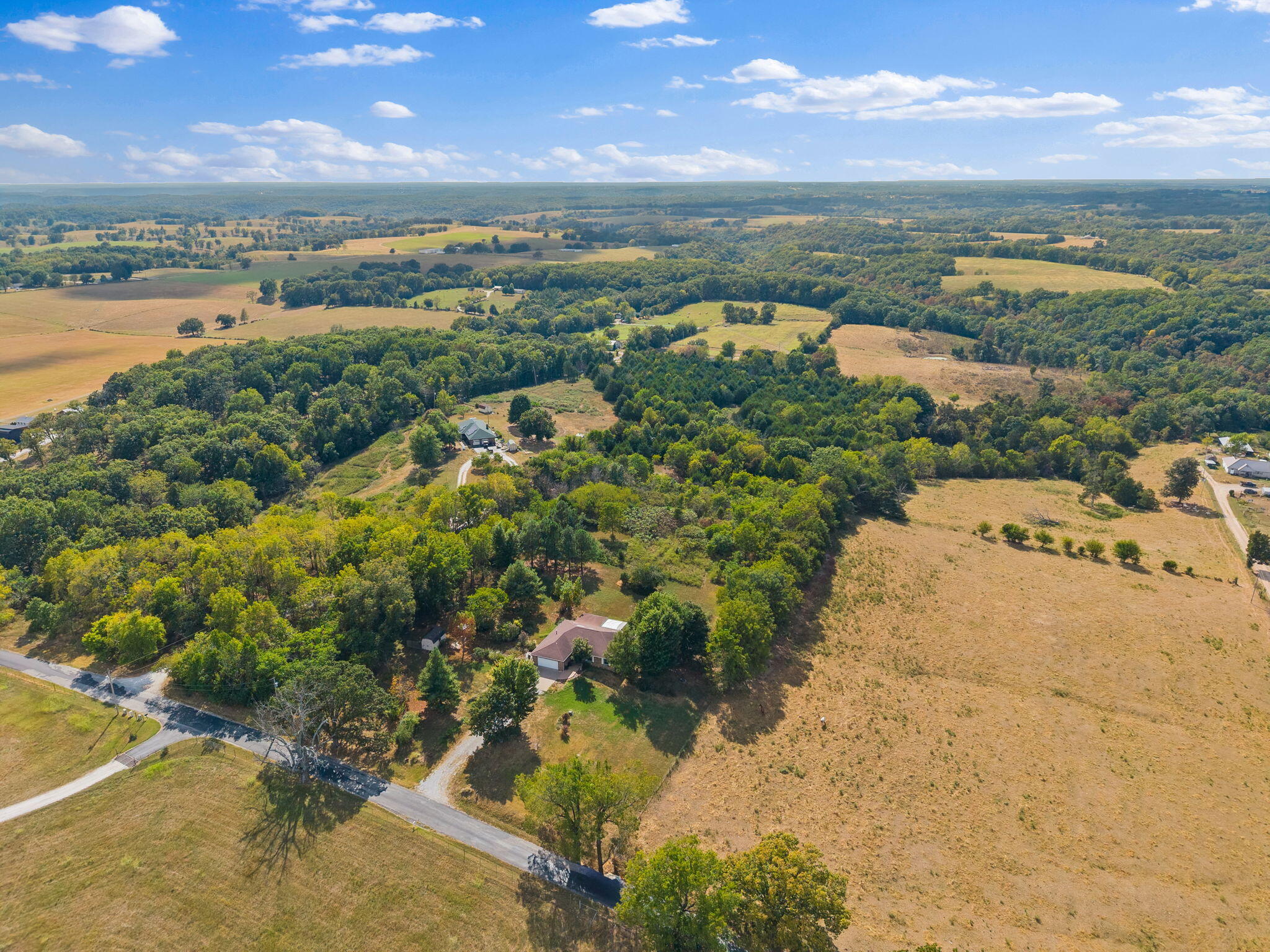 165 Fairview Road Sparta, MO 65753 - Photo 40 of 44 43-web-or-mls-DJI_20260911160300_0137_D