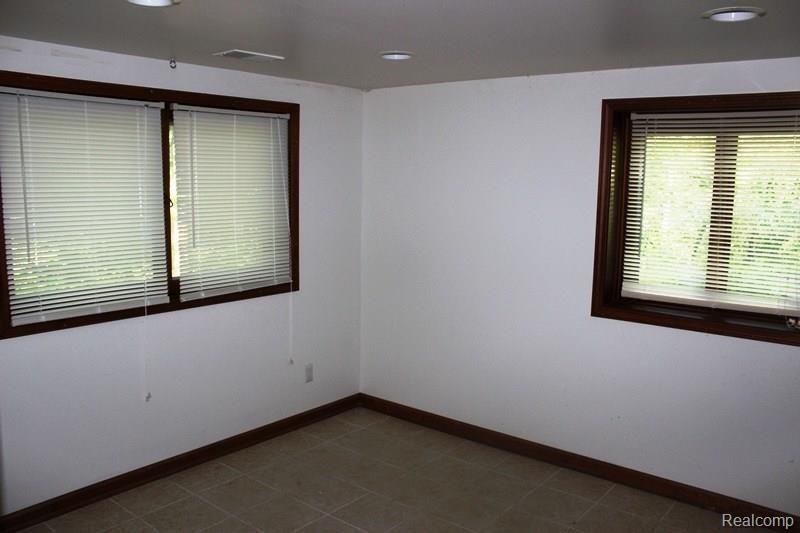 5766 Casey Road Dryden, MI 48428 - Photo 16 of 26