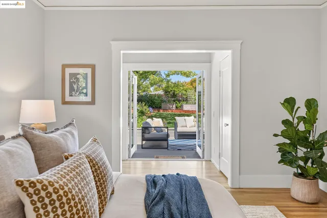 $1,898,000 | 155 Arbor Drive, Piedmont, CA 94610