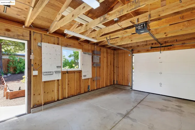 $1,898,000 | 155 Arbor Drive, Piedmont, CA 94610