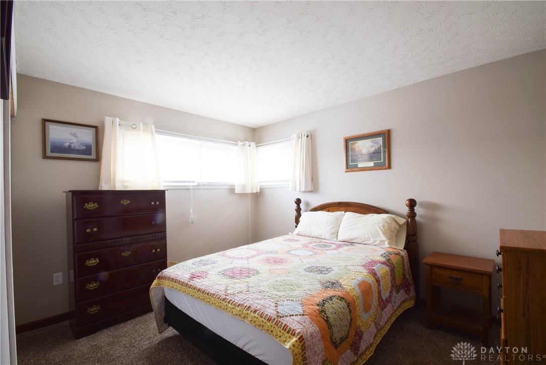 2028 Tanager Road Springfield, OH 45505 - Photo 18 of 27 Gallery Image 18