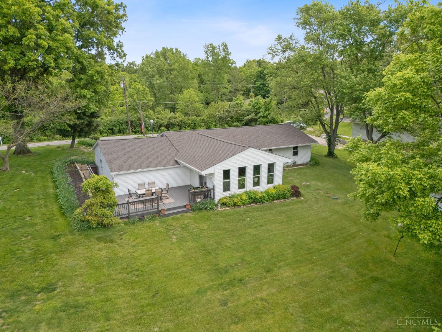 3249 Crest Road Cincinnati, OH 45251 - Photo 26 of 38 Gallery Image 26