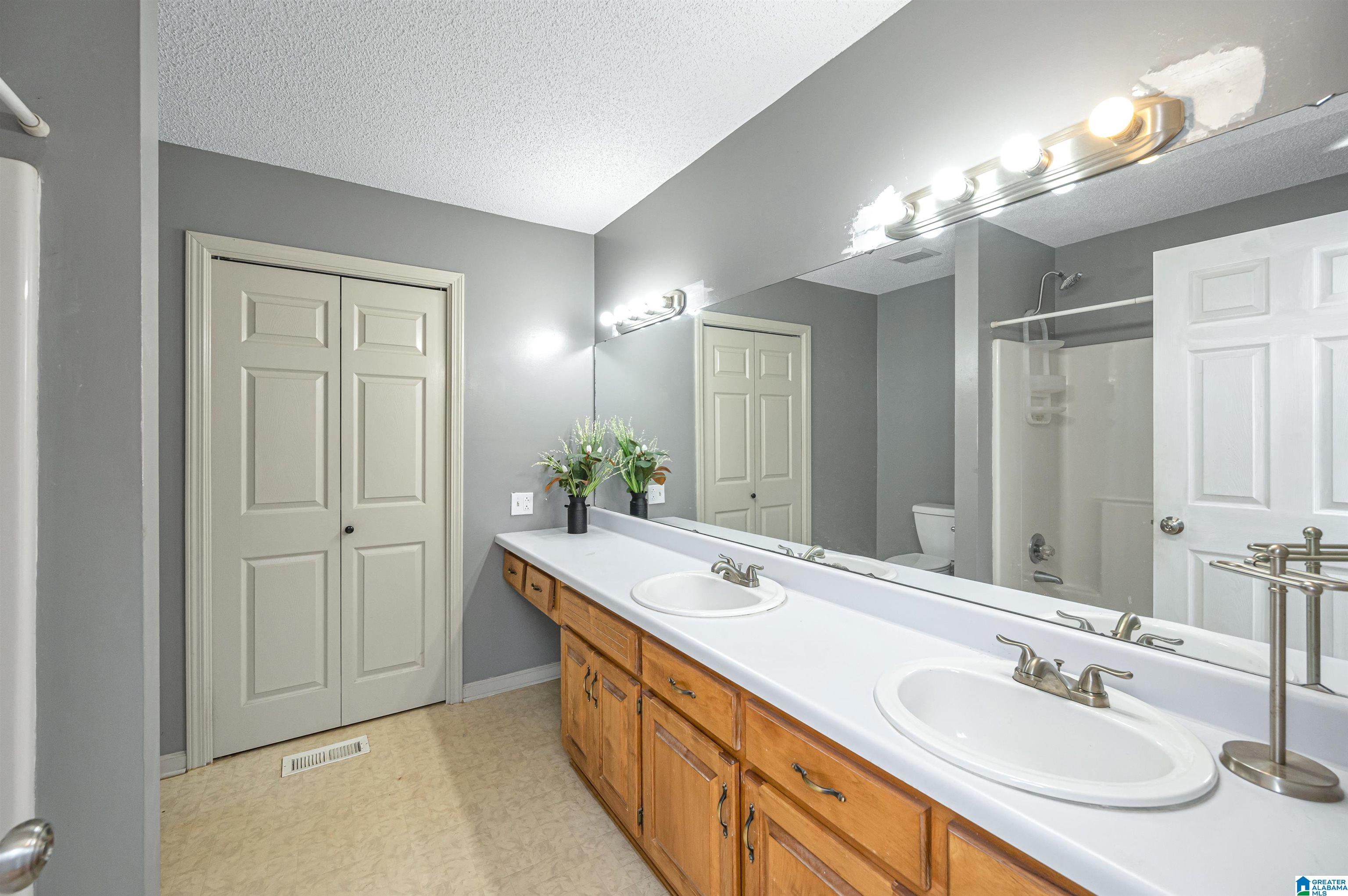 632 Arrowhead Lane Talladega, AL 35160 - Photo 19 of 36