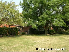 2335 East Andrew Road Sherman, IL 62684 - Photo 2 of 9 Gallery Image 2