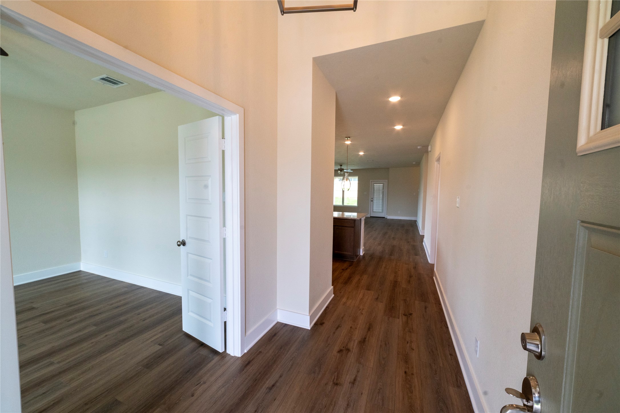 2067 Winepress Road Brenham, TX 77833 - Photo 5 of 31