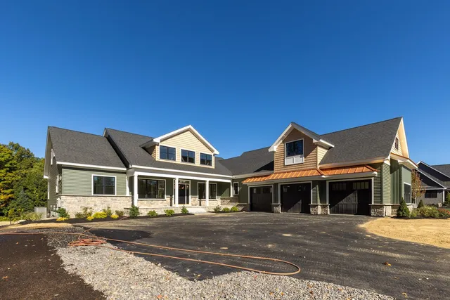 $2,899,000 | 10 Shipwright Way, Portsmouth, NH 03801