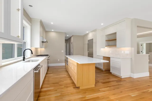 $2,899,000 | 10 Shipwright Way, Portsmouth, NH 03801