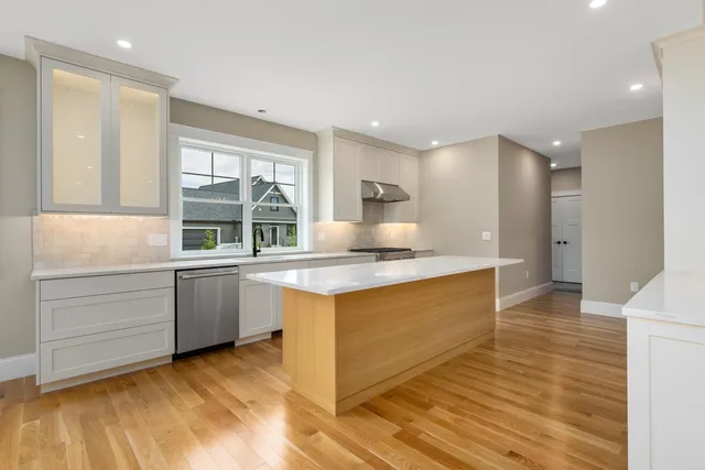 $2,899,000 | 10 Shipwright Way, Portsmouth, NH 03801