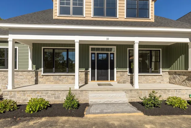 $2,899,000 | 10 Shipwright Way, Portsmouth, NH 03801