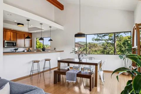 $975,000 | 305 El Faisan Drive, San Rafael, CA 94903