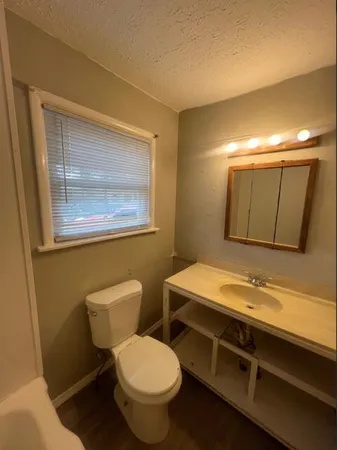 $149,000 | 1006 South Pennsylvania Avenue, Lansing, MI 48912