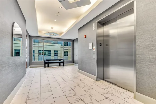 $3,200 | 301 Fifth Avenue, Unit 511, Pittsburgh, PA 15222