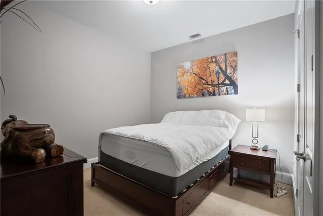 $3,200 | 301 Fifth Avenue, Unit 511, Pittsburgh, PA 15222