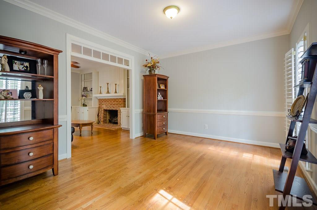 8212 Pepperidge Court Raleigh, NC 27615 - Photo 3 of 25 Gallery Image 3
