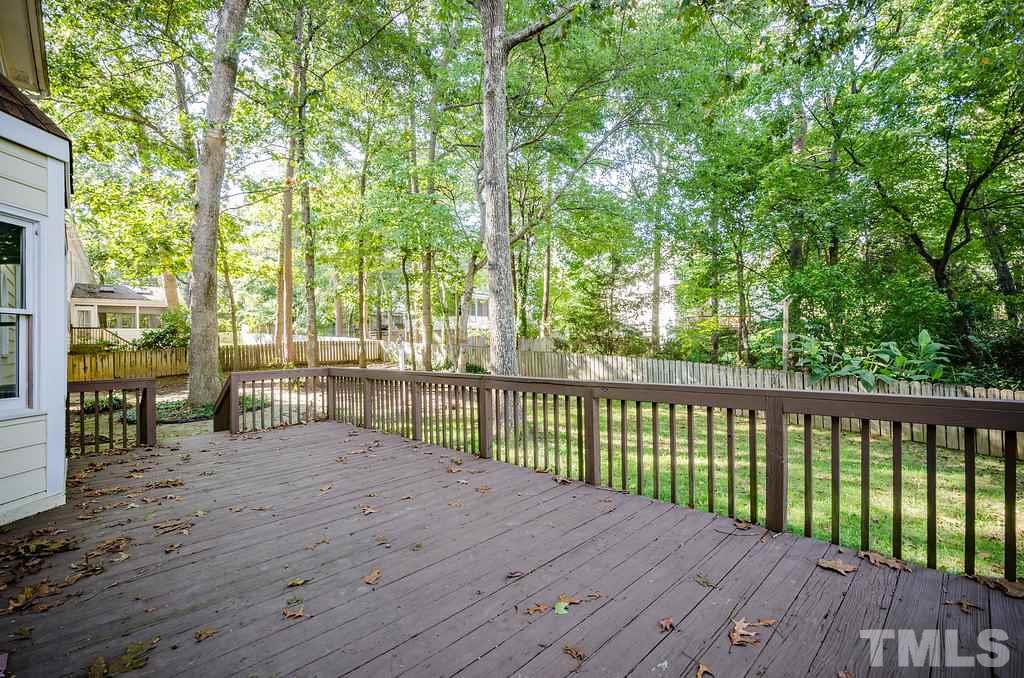 8212 Pepperidge Court Raleigh, NC 27615 - Photo 22 of 25 Gallery Image 22
