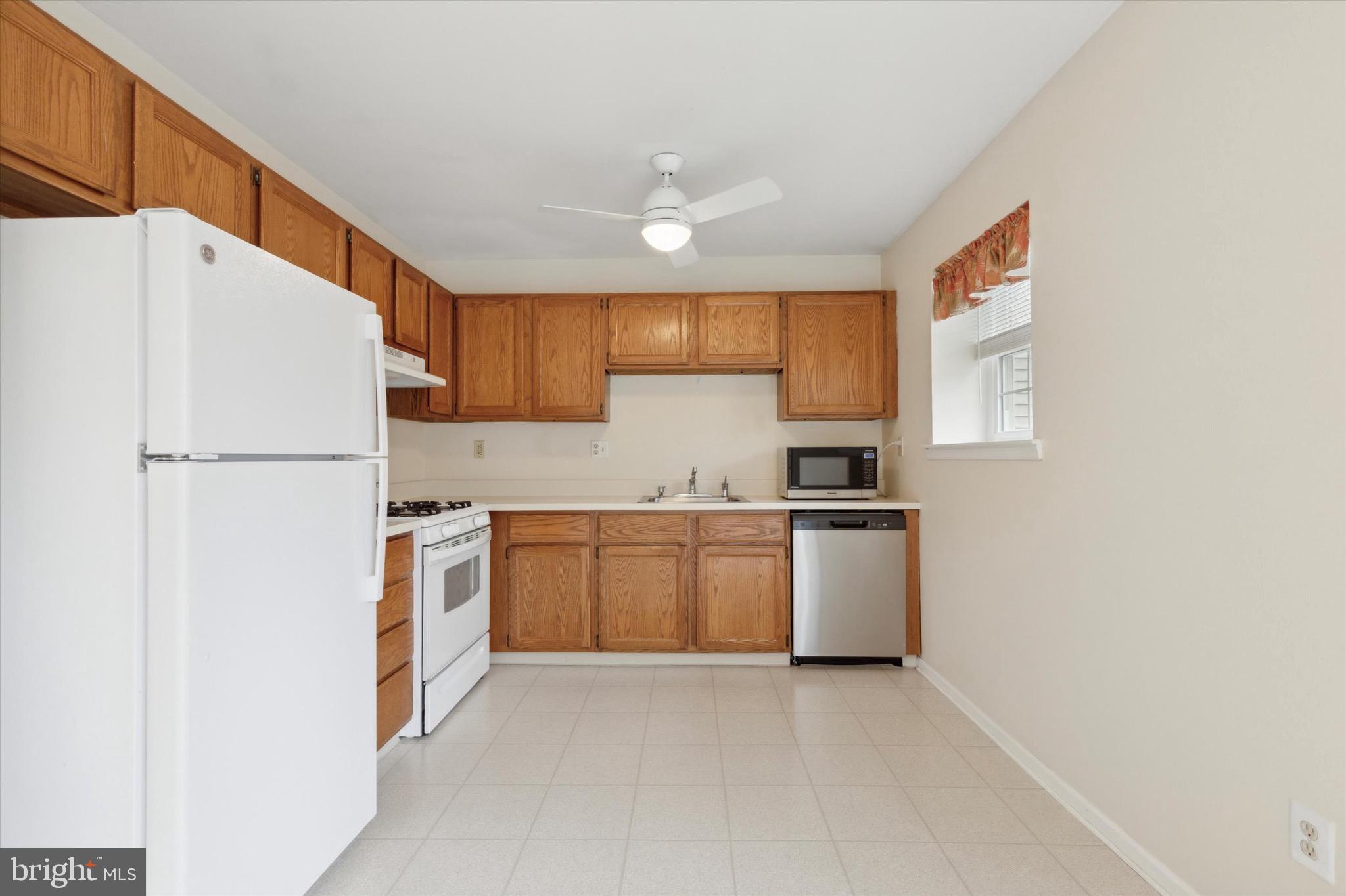 1313 Statesman Road Eagleville, PA 19403 - Photo 5 of 15 Gallery Image 5