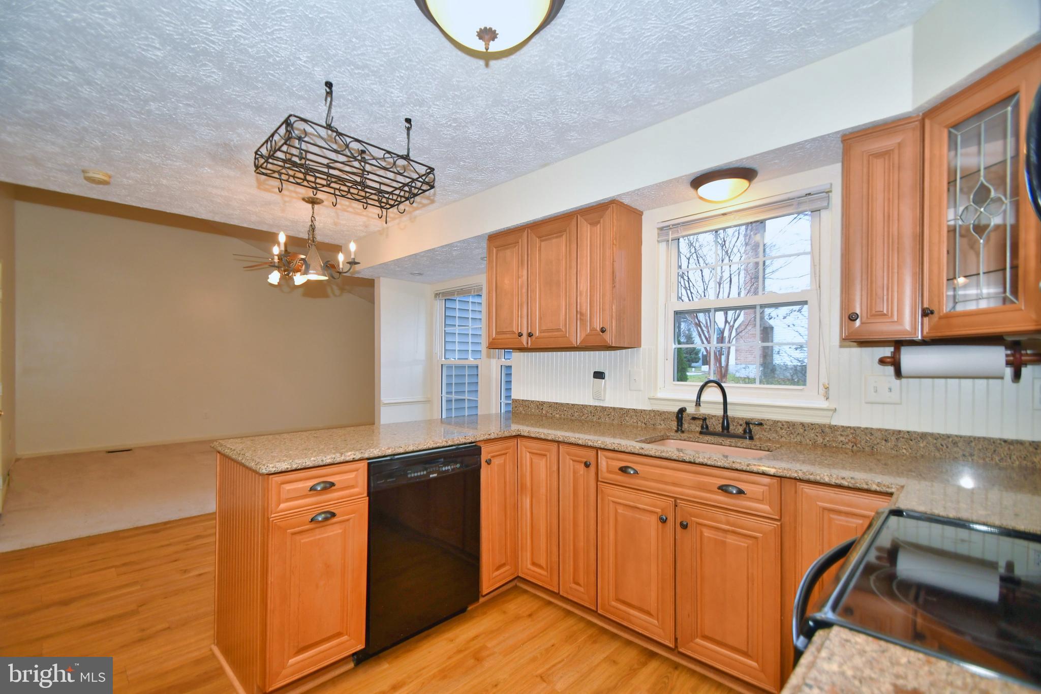 8715 Ridgelys Choice Drive Baltimore, MD 21236 - Photo 14 of 24 Kitchen