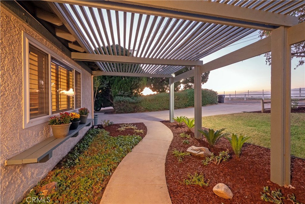 982 River Drive Norco, CA 92860 - Photo 6 of 41 a view of a porch