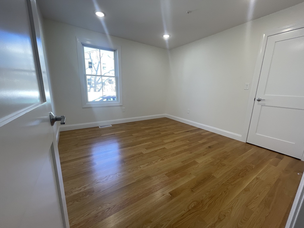 40 Everett Street, Unit 2 Everett, MA 02149 - Photo 22 of 33