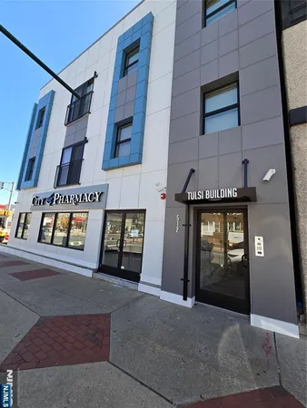 $2,900 | 512 Kearny Avenue, Unit 202, Kearny, NJ 07032