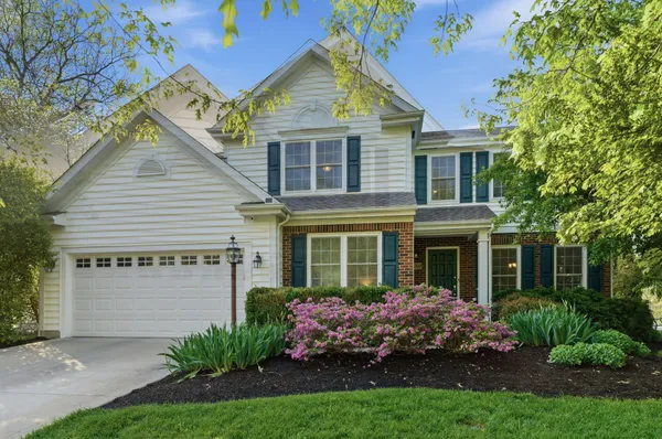 $642,000 | 8009 Glenmore Drive, Powell, OH 43065