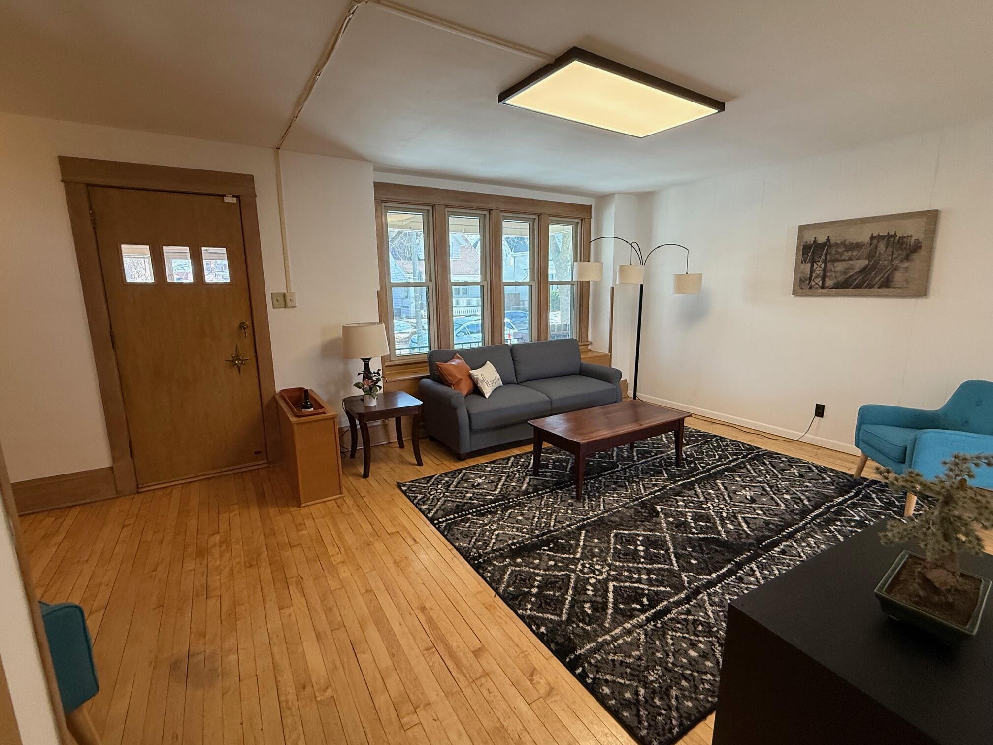 2129 South 31st Street Milwaukee, WI 53215 - Photo 40 of 57 IMG_4016