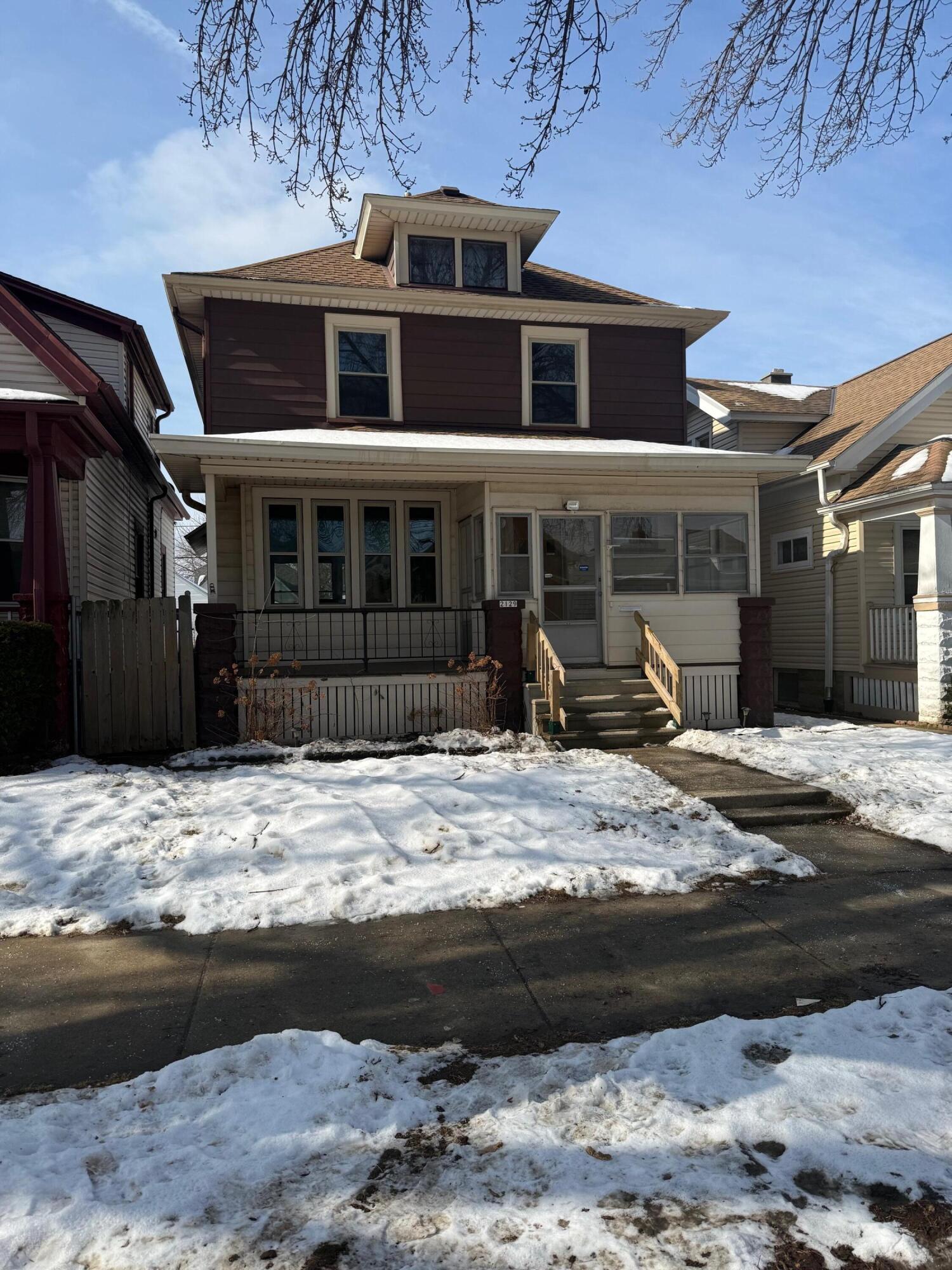 2129 South 31st Street Milwaukee, WI 53215 - Photo 4 of 57 Exterior