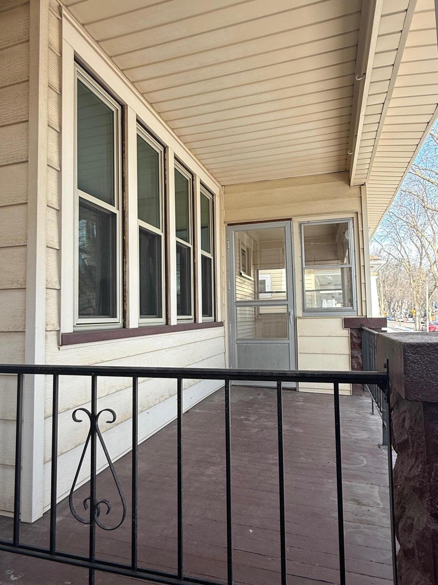 2129 South 31st Street Milwaukee, WI 53215 - Photo 6 of 57 Exterior