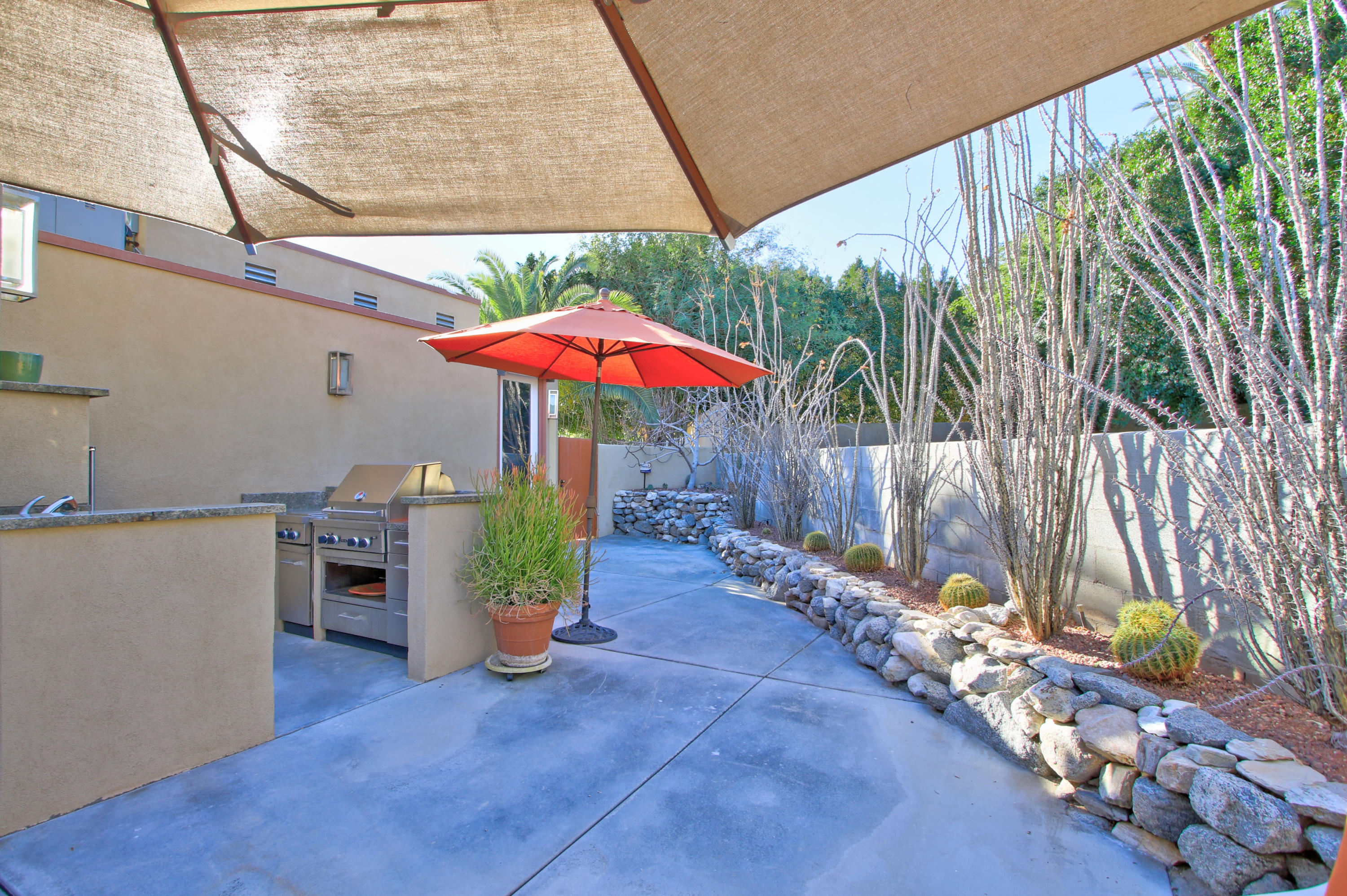 71421 Halgar Road Rancho Mirage, CA 92270 - Photo 5 of 43 WHATS COOKING?