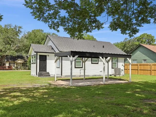 $145,000 | 5395 Fairview Avenue, Beaumont, TX 77705