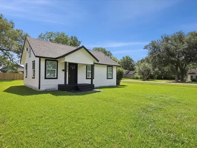 $145,000 | 5395 Fairview Avenue, Beaumont, TX 77705