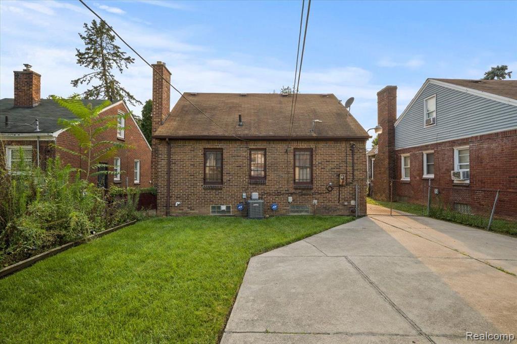 11374 Terry Street Detroit, MI 48227 - Photo 21 of 23