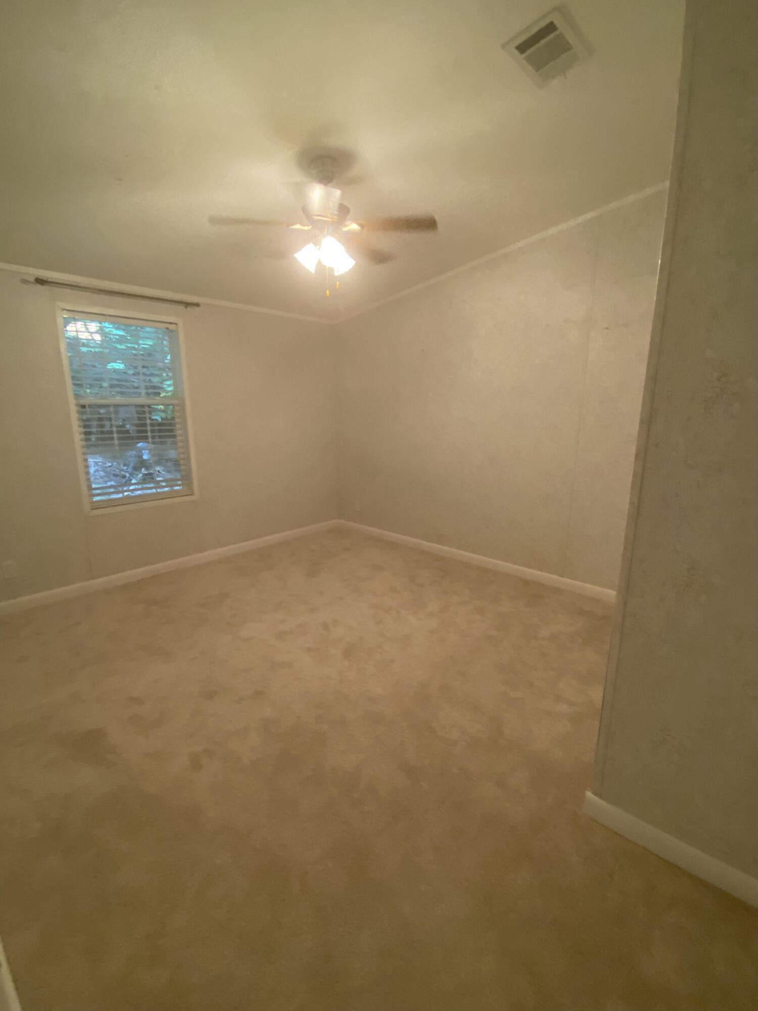 924 Salem Valley Road Ringgold, GA 30736 - Photo 22 of 35 5C8152E3-79DD-4485-8878-3AEE1BEA7AFB_1_2