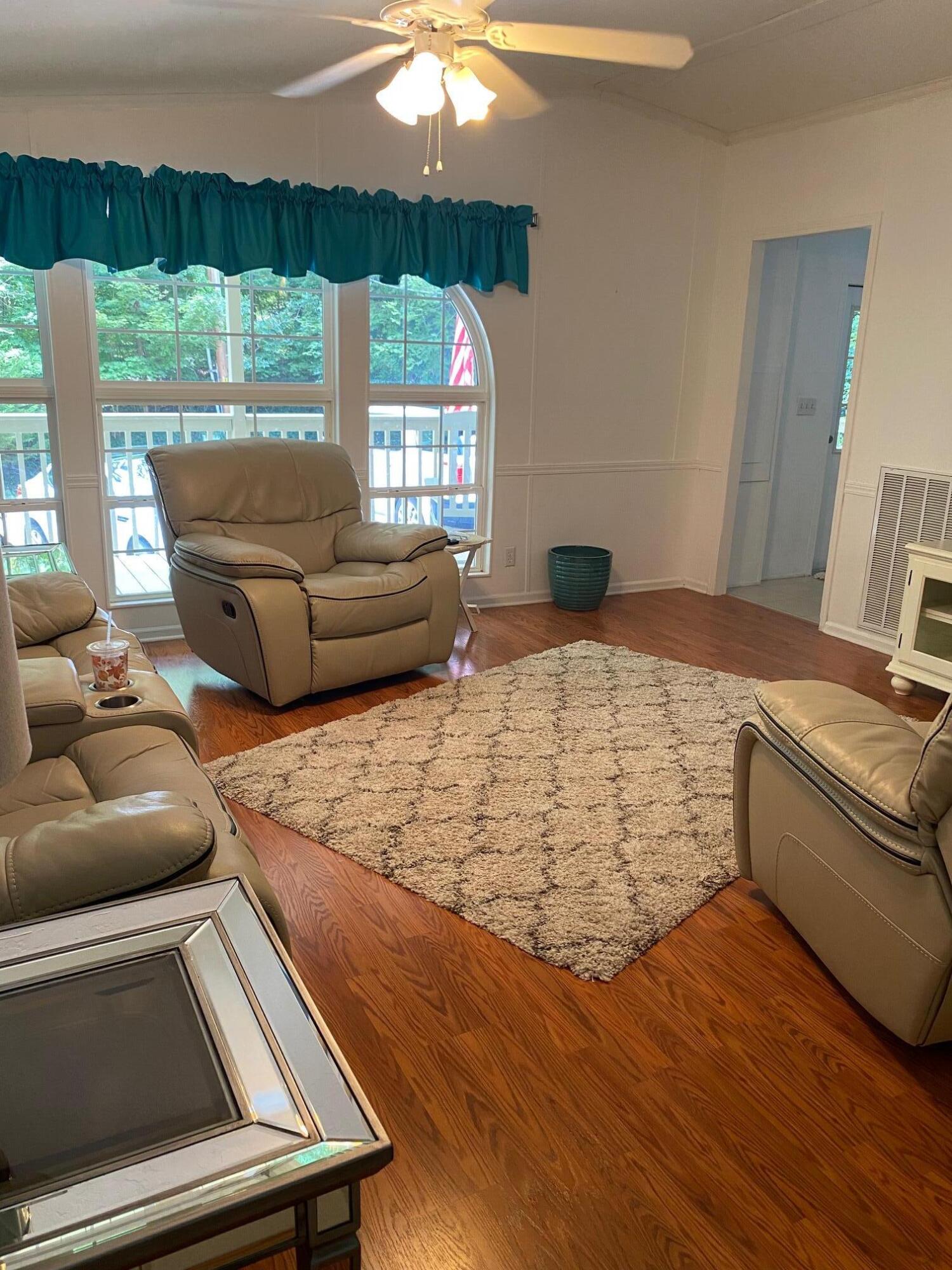 924 Salem Valley Road Ringgold, GA 30736 - Photo 7 of 35 livingroom