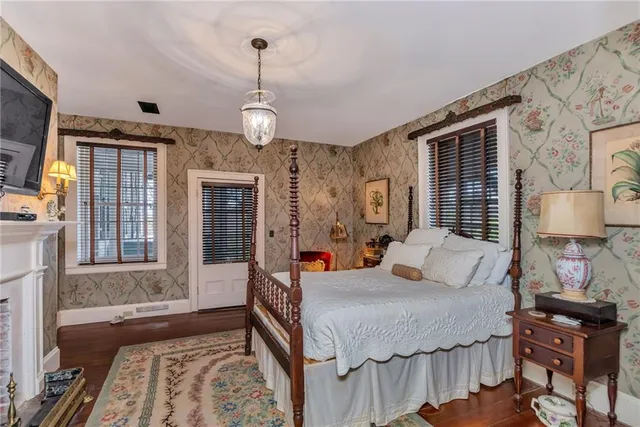 $1,265,000 | 801 Washington Street, Natchez, MS 39120