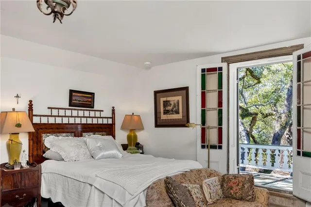 $1,265,000 | 801 Washington Street, Natchez, MS 39120