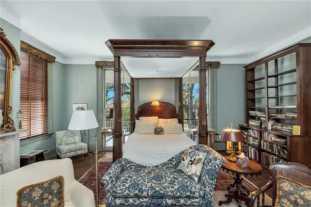 $1,265,000 | 801 Washington Street, Natchez, MS 39120