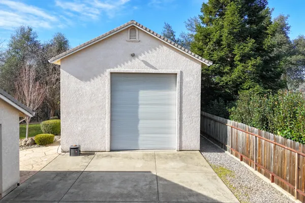 $749,000 | 4624 Columbine Drive, Redding, CA 96002