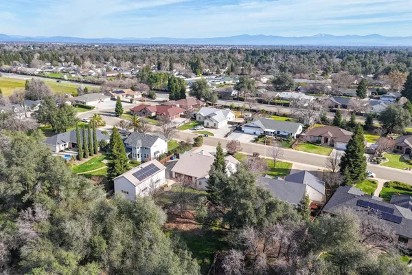 $749,000 | 4624 Columbine Drive, Redding, CA 96002
