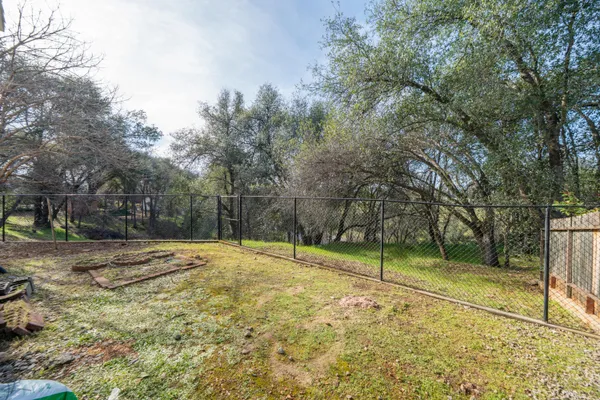 $749,000 | 4624 Columbine Drive, Redding, CA 96002