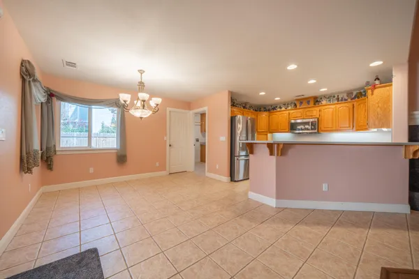 $749,000 | 4624 Columbine Drive, Redding, CA 96002