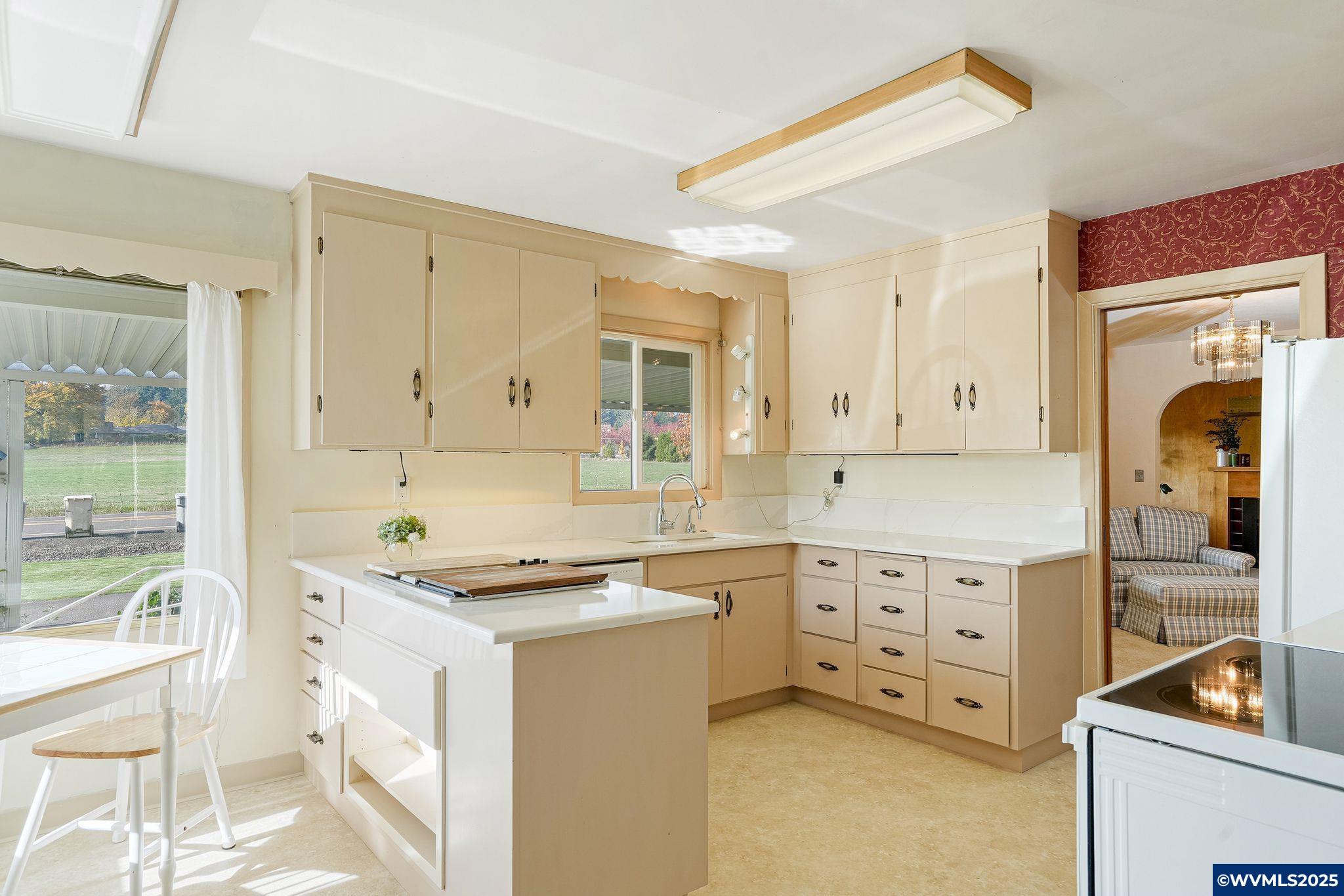1045 Southwest 53rd Street Corvallis, OR 97333 - Photo 40 of 50