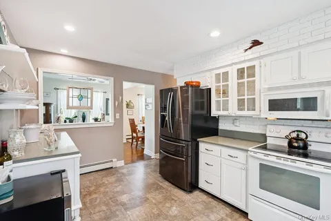 $859,000 | 243 South Dunton Avenue, East Patchogue, NY 11772