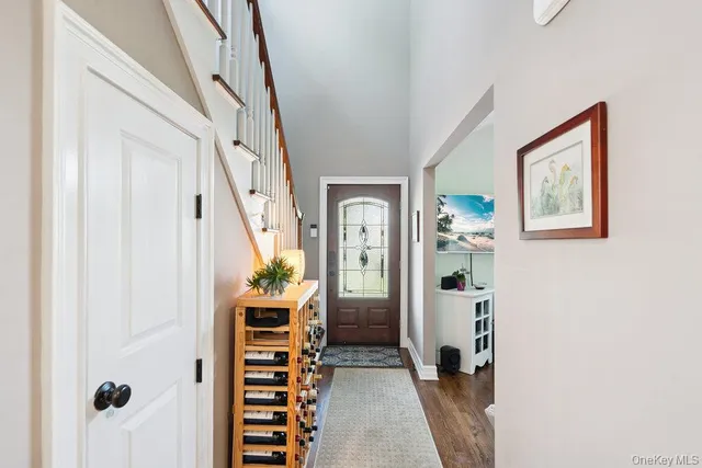 $859,000 | 243 South Dunton Avenue, East Patchogue, NY 11772