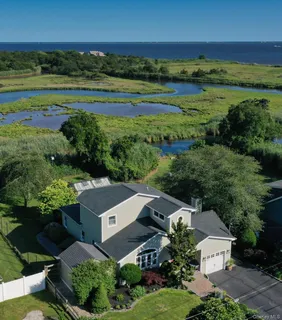 $859,000 | 243 South Dunton Avenue, East Patchogue, NY 11772